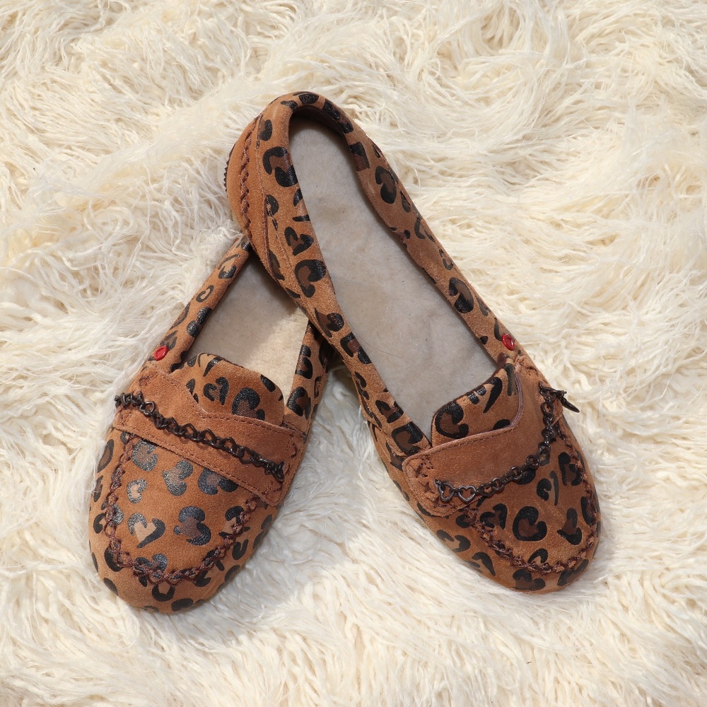 Uggs Slippers Cheetah I HEART UGG like new!!!